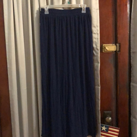 NWT—Women’s Flowy Navy Blue Cotton Skirt S—Small - Picture 3 of 5